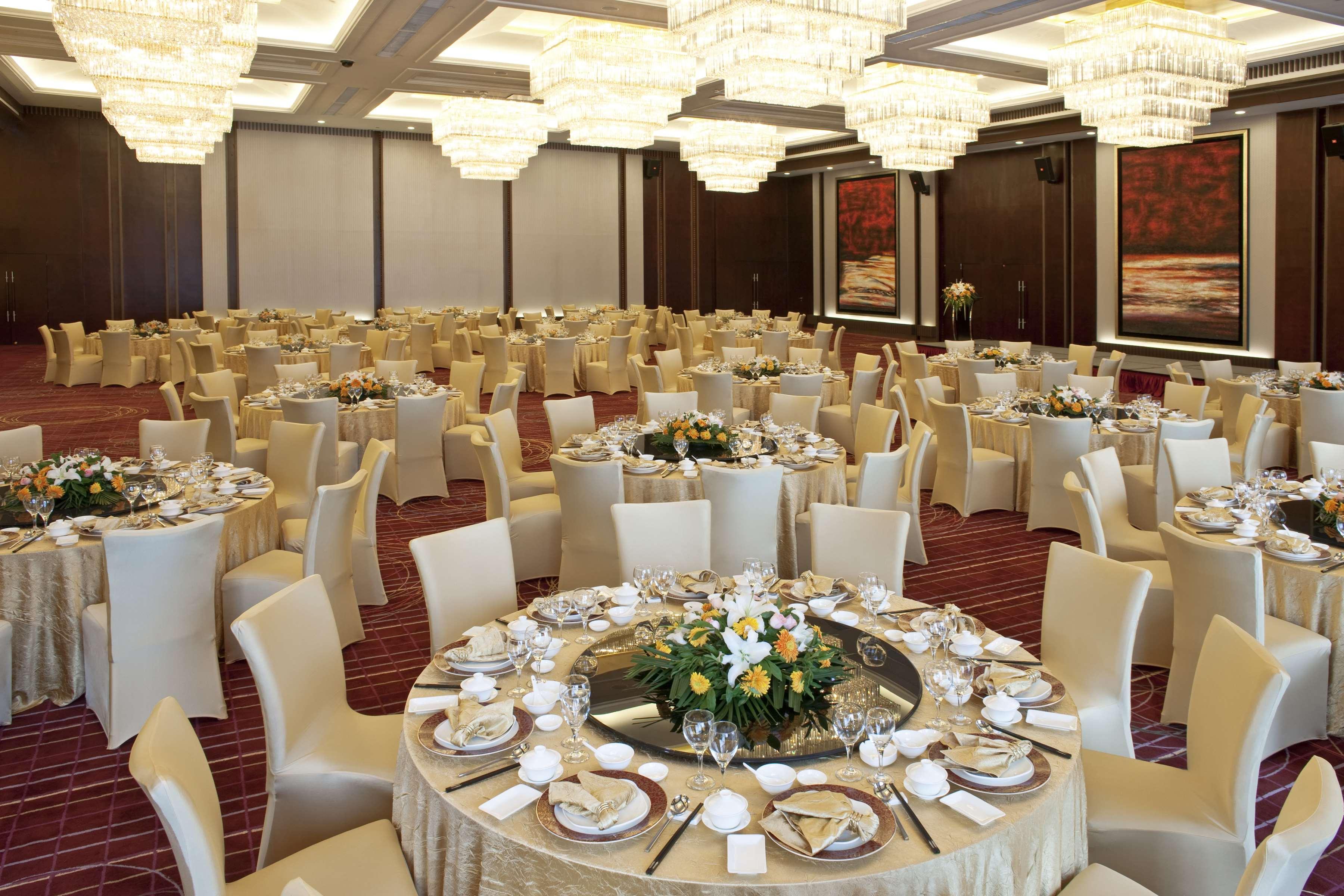 Hotel Radisson Tianjin Exterior foto